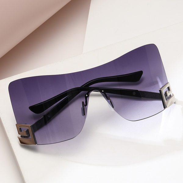 Large frame integrated sunglasses and sunglasses - Image 10